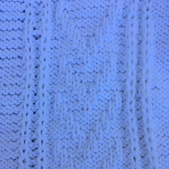 New! Handknit Mommy & Mini White Aqua Shades Seahorse Cardigan & Hat from NKS - Picture 8 of 9